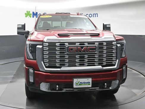 Certified 2024 GMC Sierra 2500 Denali w/ Denali Reserve Package image 4