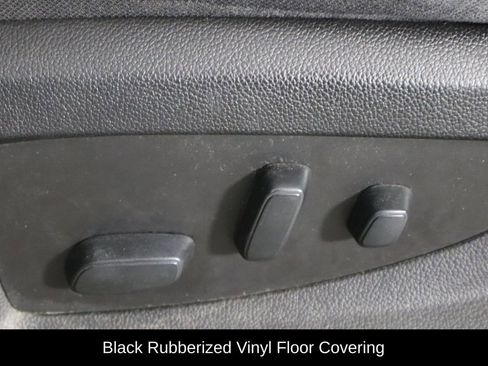 Used 2018 Chevrolet Tahoe 2WD image 22