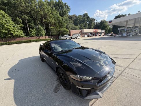 Used 2019 Ford Mustang GT RWD image 21