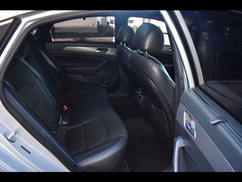 Used 2019 Hyundai Sonata Limited image 27
