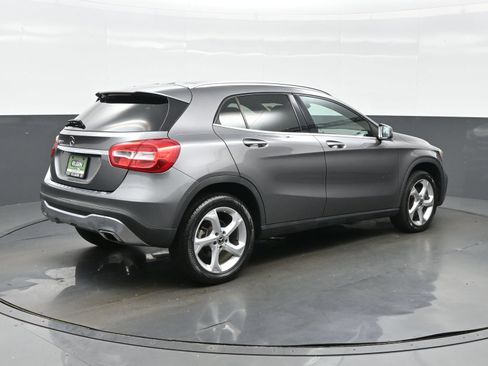 Used 2018 Mercedes-Benz GLA 250 image 8
