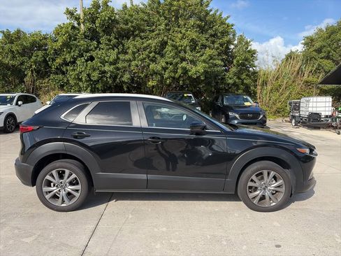 Used 2024 MAZDA CX-30 AWD 2.5 S w/ Preferred Package image 2