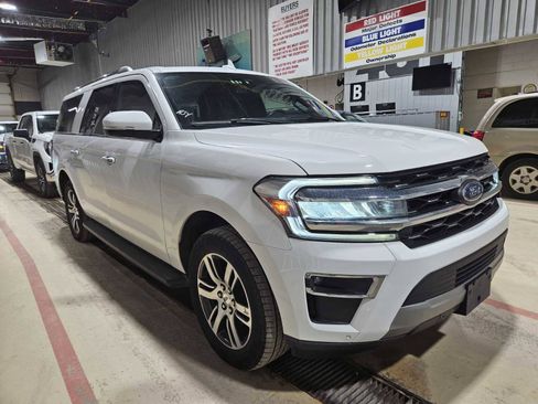 Used 2024 Ford Expedition Max Limited AWD/4WD image 5