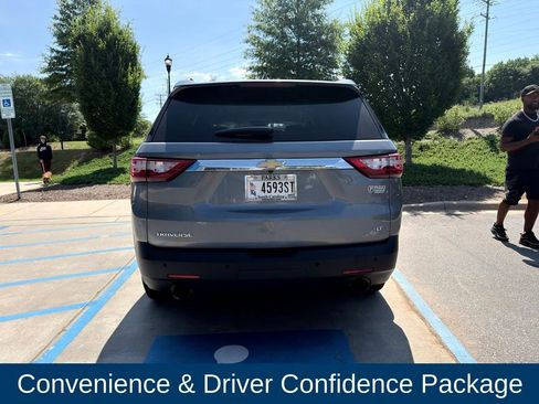 Used 2019 Chevrolet Traverse LT FWD image 4