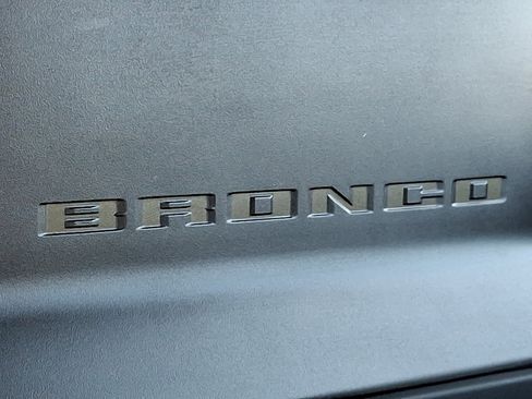 Used 2025 Ford Bronco Badlands AWD/4WD image 31