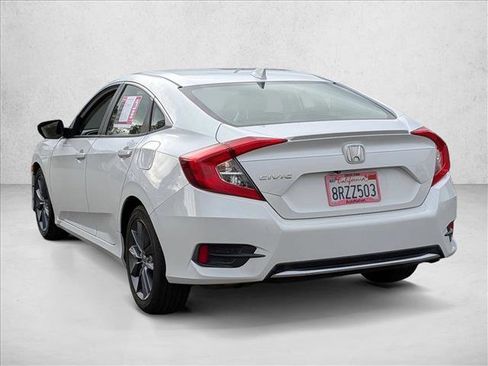 Used 2019 Honda Civic EX image 8