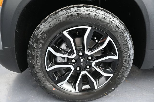 New 2026 Chevrolet TrailBlazer ACTIV FWD image 17