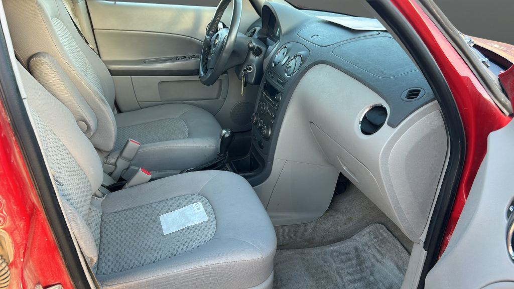 Used 2011 Chevrolet HHR LT w/ My Link Package FWD image 16