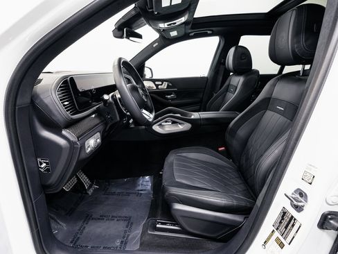 Used 2025 Mercedes-Benz GLE 63 AMG S image 8