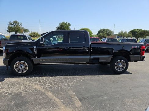 New 2026 Ford F350 King Ranch w/ FX4 Off-Road Package AWD/4WD image 7