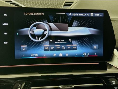New 2026 BMW X2 xDrive28i w/ Technology Package AWD/4WD image 16