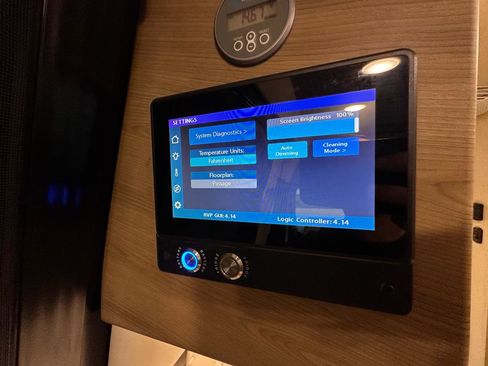 Used 2020 Mercedes-Benz Sprinter 3500 w/ Windows All Around Package image 53