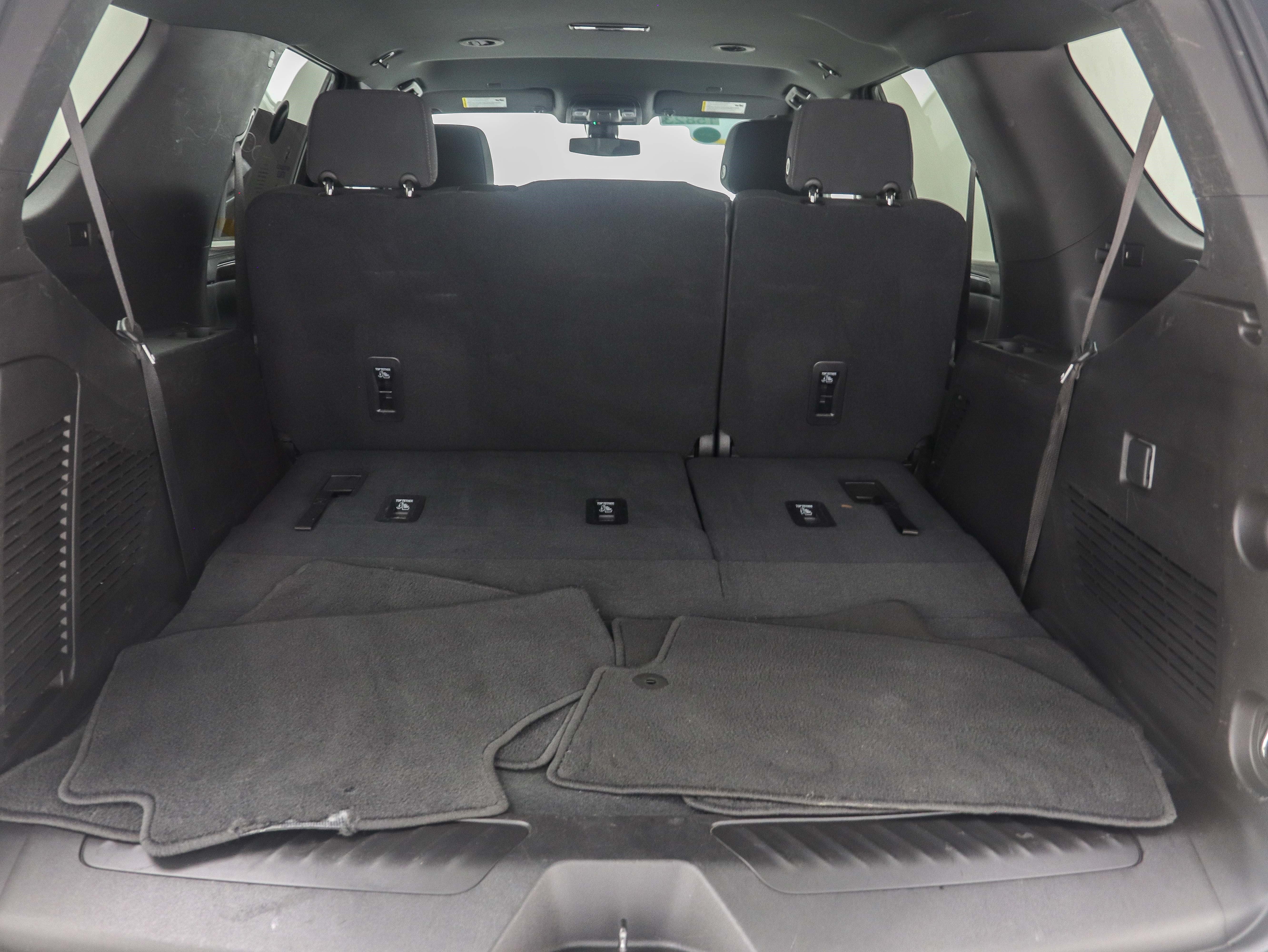 Used 2021 Chevrolet Tahoe LS AWD/4WD image 12
