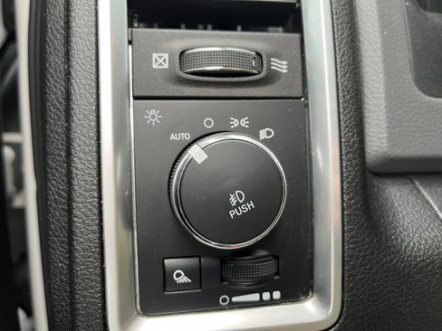 Used 2018 RAM 2500 Big Horn image 22