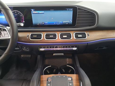 Used 2025 Mercedes-Benz GLE 350 4MATIC image 6
