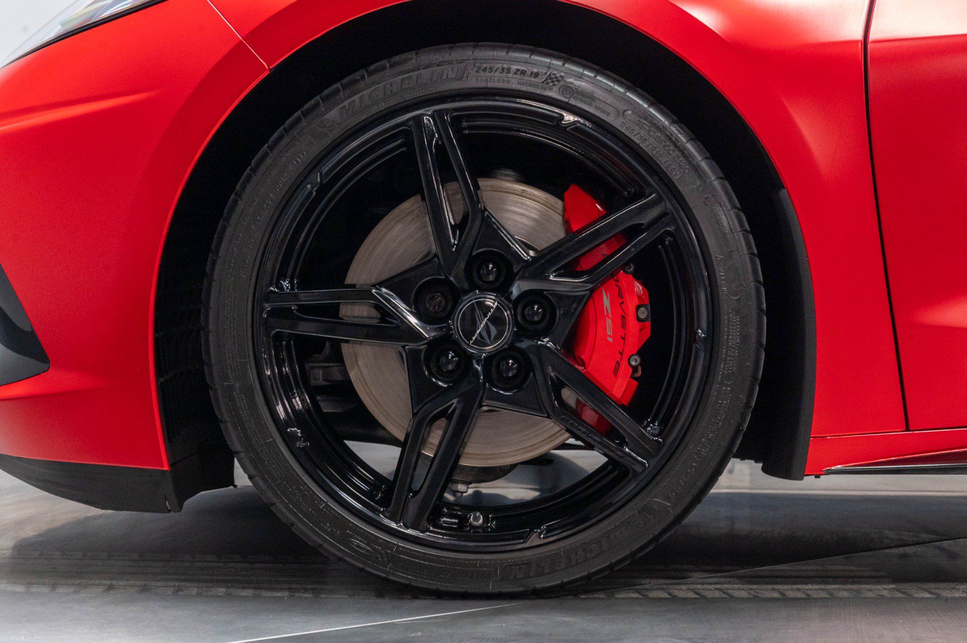 Used 2022 Chevrolet Corvette Stingray Coupe w/ 2LT w/ Z51 Performance Package RWD image 42