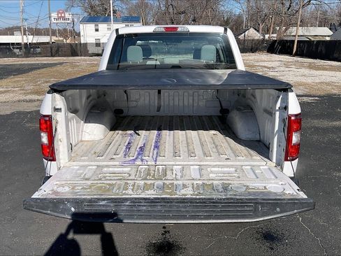 Used 2018 Ford F150 XL w/ Equipment Group 101A Mid image 5