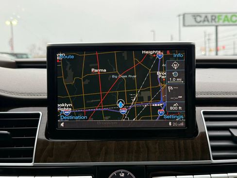 Used 2017 Audi A8 L 4.0T image 38