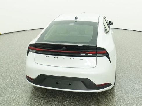 New 2026 Toyota Prius LE image 81