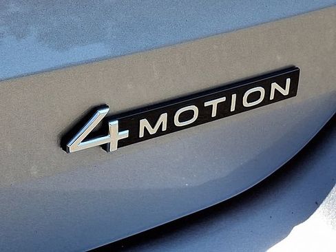 Certified 2025 Volkswagen Taos S AWD/4WD image 31