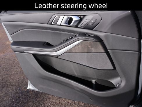 New 2026 BMW X5 xDrive50e image 40