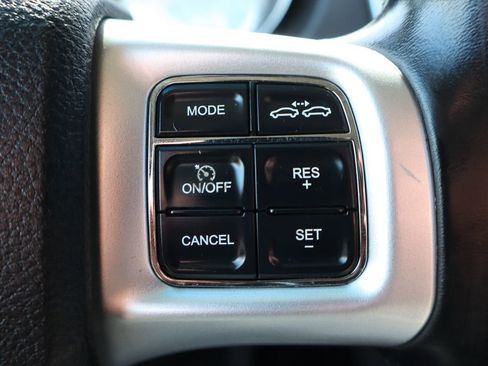 Used 2011 Dodge Durango Crew image 33