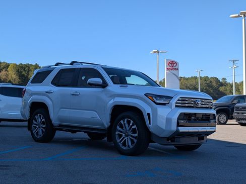 New 2025 Toyota 4Runner Limited image 7