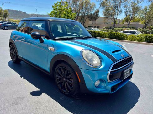 Used 2015 MINI Cooper S FWD image 6