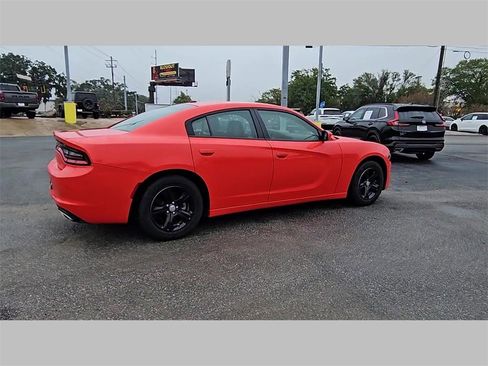 Used 2021 Dodge Charger SXT w/ Leather Interior Group image 33