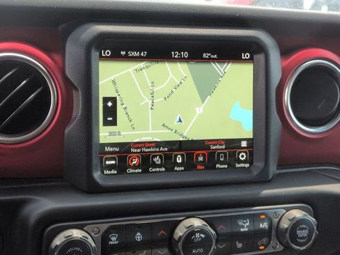Used 2022 Jeep Wrangler Unlimited Rubicon w/ Dual Top Group AWD/4WD image 23