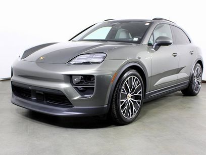 New 2025 Porsche Macan 4S Electric