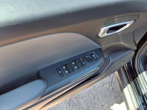 Used 2025 Kia K4 FWD image 13
