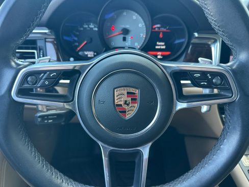 Used 2020 Porsche Macan S AWD/4WD image 23