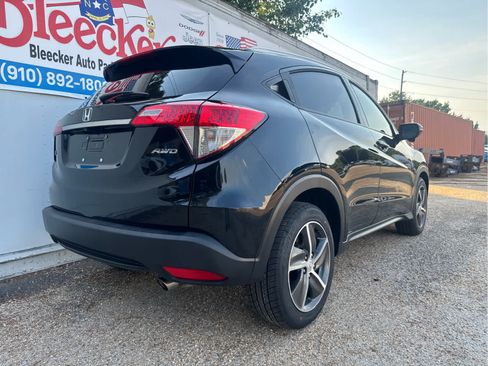 Used 2021 Honda HR-V EX image 3