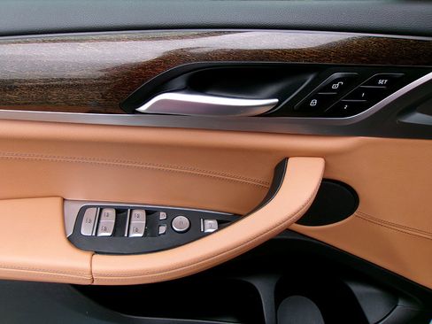 Used 2020 BMW X3 xDrive30i w/ Premium Package image 15