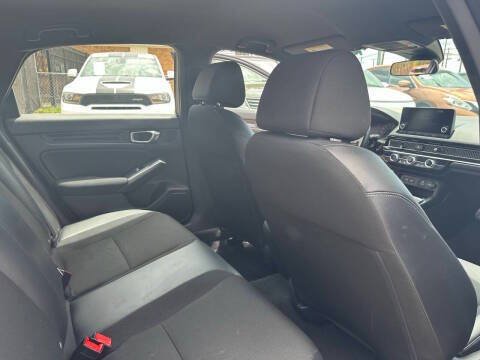Used 2023 Honda Civic Sport image 6