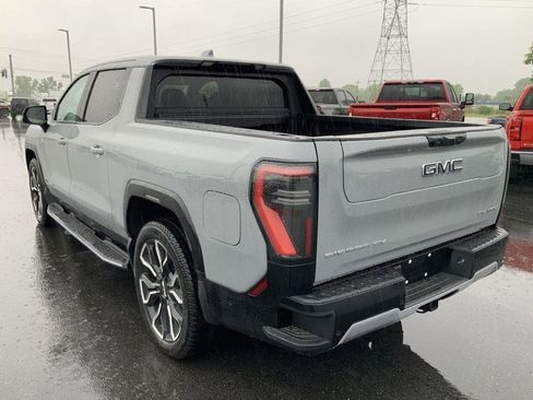 New 2025 GMC Sierra EV Denali image 11
