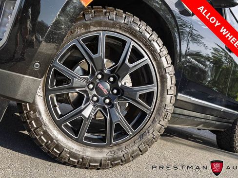 Used 2023 GMC Yukon Denali w/ Denali Reserve Package AWD/4WD image 15