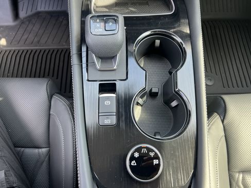 New 2026 Nissan Rogue Platinum image 18