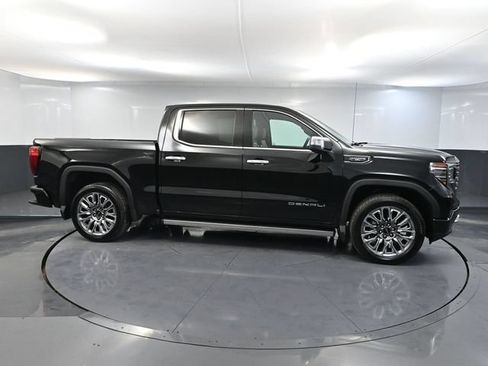 Used 2024 GMC Sierra 1500 Denali Ultimate AWD/4WD image 4