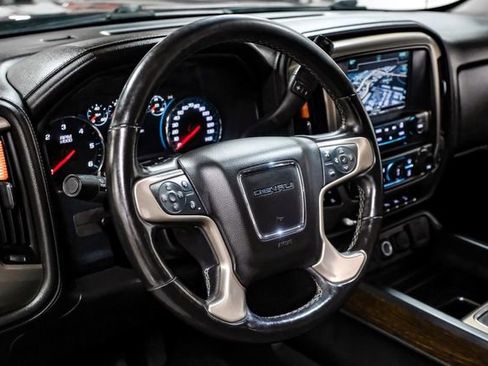 Used 2017 GMC Sierra 1500 Denali image 21
