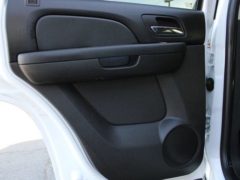 Used 2013 GMC Yukon SLT AWD/4WD image 16
