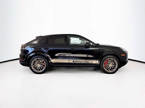 New 2026 Porsche Cayenne S image 8