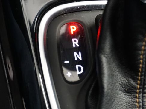 Certified 2018 Jeep Compass Limited image 35