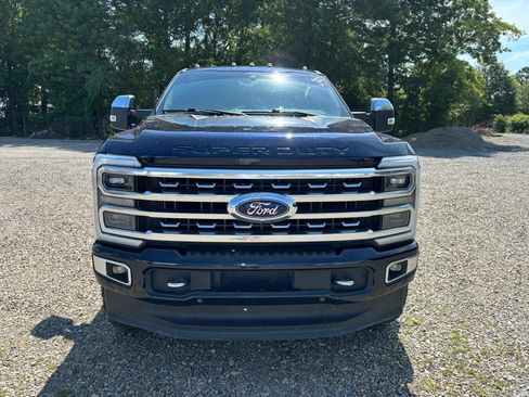 Used 2024 Ford F250 Platinum AWD/4WD image 7