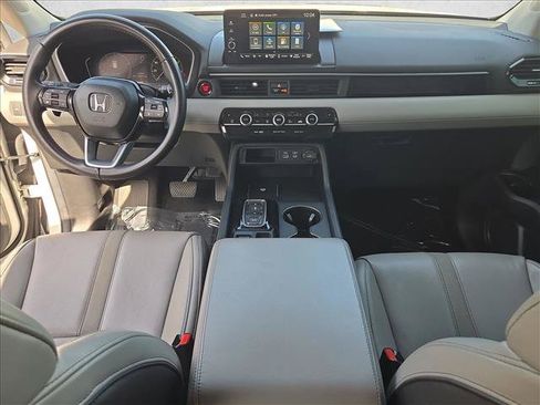 Used 2024 Honda Pilot EX-L image 17