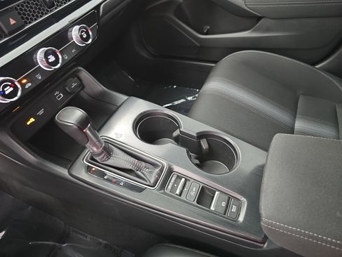 Used 2024 Honda Civic Sport image 24