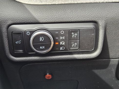 Used 2023 Ford Explorer Timberline image 19