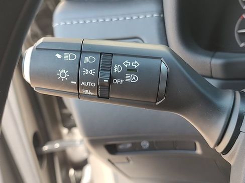 Used 2024 Lexus LX 600 4WD w/ Luxury Package image 22