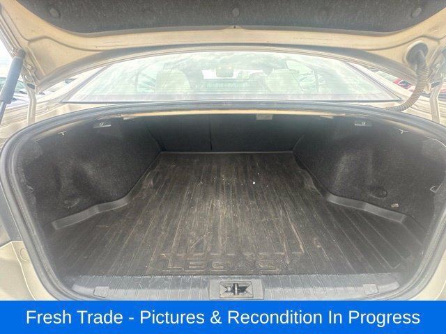 Used 2017 Subaru Legacy 2.5i Premium AWD/4WD image 18